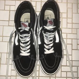 black old skool high top unisex vans!!